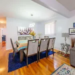 Luxury Close to UBS Arena&JFK